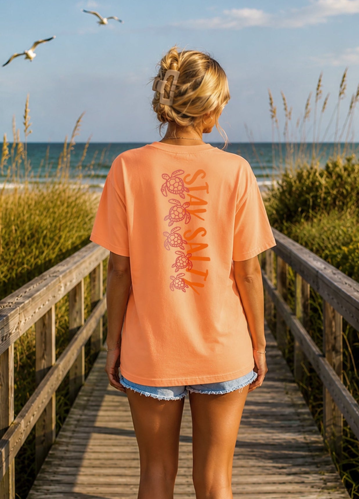 SHELLY COVE STAY SALTY TURTLES COMFORT COLORS TEE